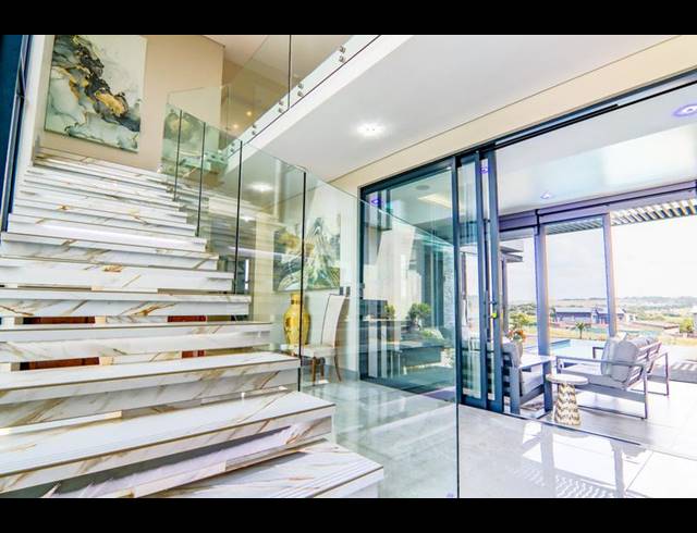 4 BEDROOM HOUSE FOR SALE IN COPPERLEAF ESTATE